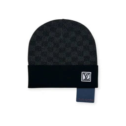 LV beanie